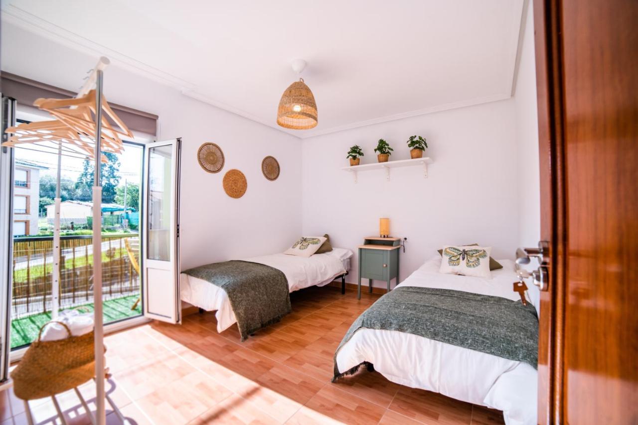 Casa Lopez Bed and Breakfast Avilés Exteriör bild