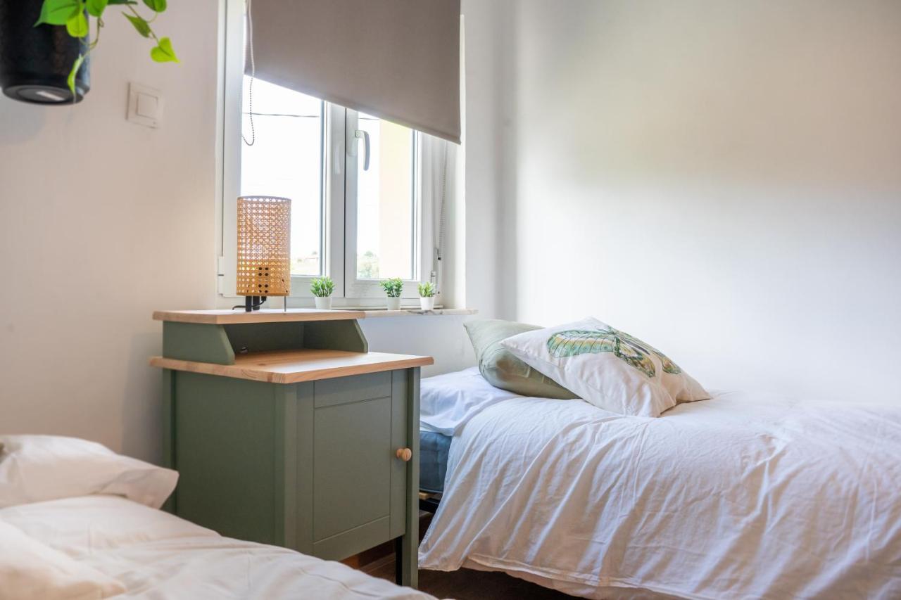 Casa Lopez Bed and Breakfast Avilés Exteriör bild