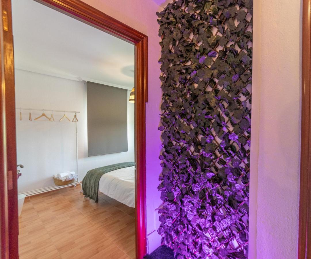 Casa Lopez Bed and Breakfast Avilés Exteriör bild